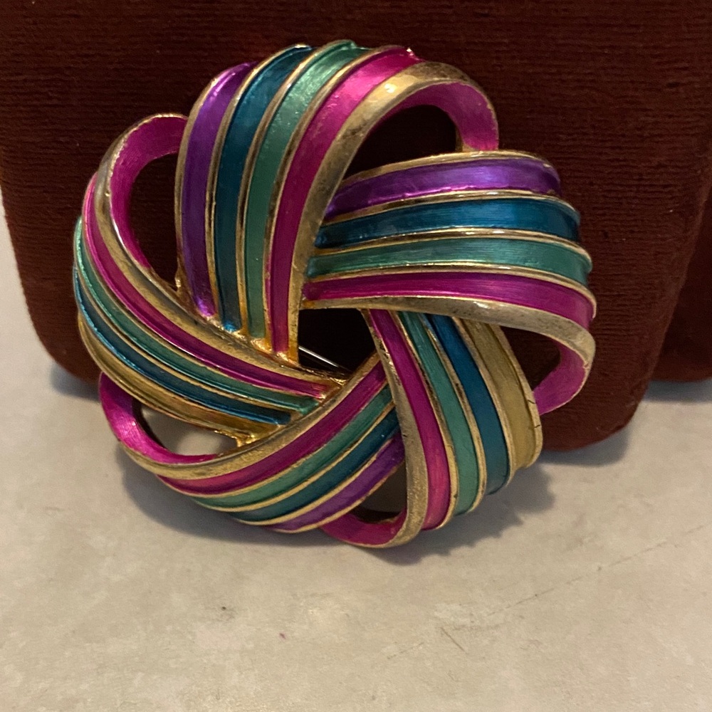 Vibrant Gold and Multicolor Knot Brooch